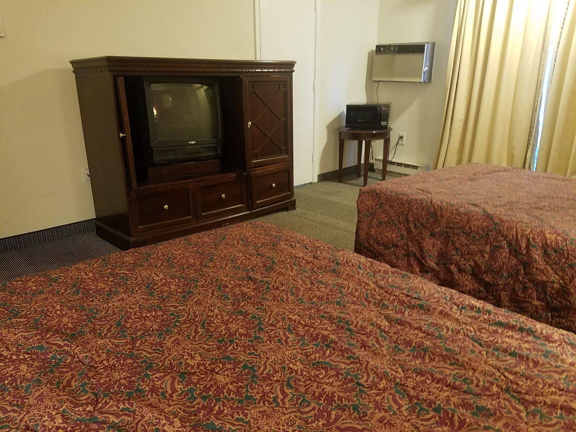 Maplehurst Motel 퉁크하녹 외부 사진